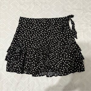 Black and White Floral Women's Skirt